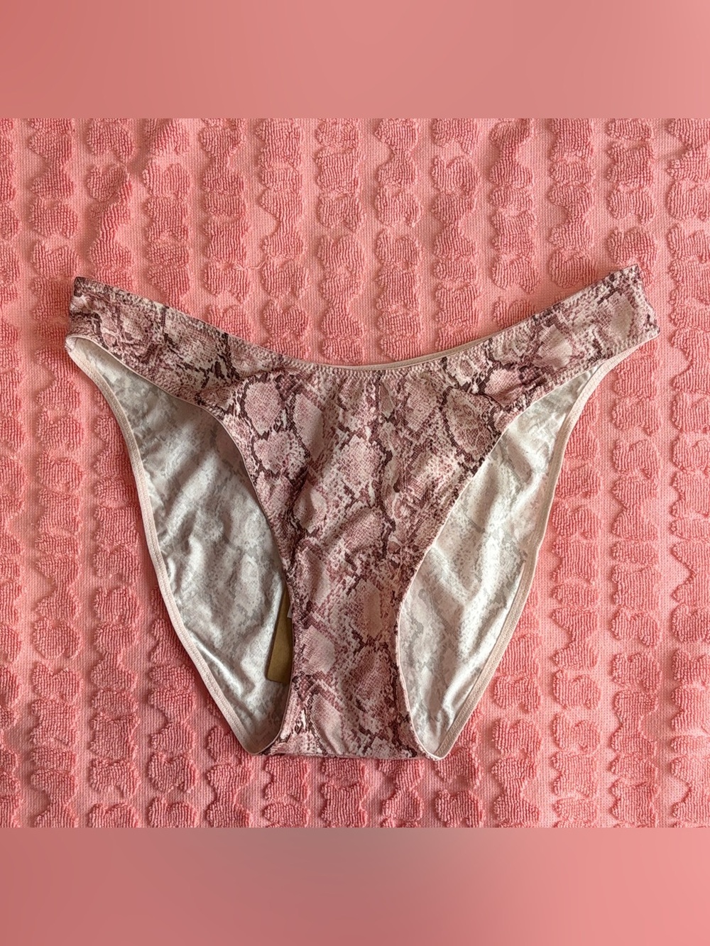 SKIMS Shine Foundations Dipped Bikini Rose Pastel Snake Print | M | NWT